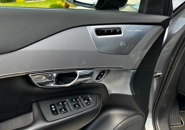 Volvo XC 90 cena 153700 przebieg: 131822, rok produkcji 2016 z Warszawa małe 781